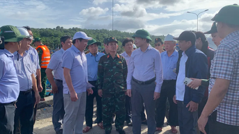 Đắk Lắk: Di dời 92 hộ dân vùng nguy hiểm đến nơi tránh bão