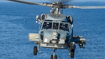 Tại sao MH-60R Seahawk được mệnh danh là ‘sát thủ đại dương’?