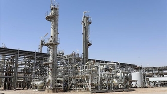 Giá dầu thấp nhất trong hai tuần do lo ngại dư cung