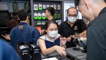 Nhà bán lẻ ứng dụng công nghệ định giá tự động iPhone cũ