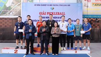 Sở Nông nghiệp và Môi trường tổ chức giải thể thao Chào mừng Kỷ niệm 80 năm “Ngày truyền thống ngành Nông nghiệp và Môi trường Việt Nam” (14/11/1945 - 14/11/2025)