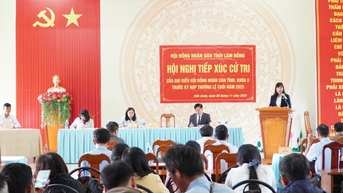Đại biểu HĐND tỉnh Lâm Đồng tiếp xúc với cử tri Đắk Song