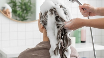 Phát hiện dầu gội phủ bạc Vinamake là hàng giả, yêu cầu thu hồi toàn quốc