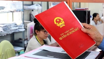 Đánh thuế cao người thường xuyên mua bán bất động sản để tạo sự công bằng?