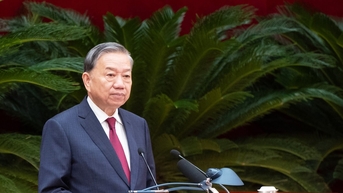 Khẩn trương tổ chức thực hiện các kết luận của Hội nghị Trung ương 14, góp phần cho thành công của Đại hội XIV của Đảng