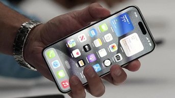 4 iPhone cũ đáng mua nhất sau khi iPhone 17 ra mắt