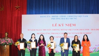 Phường Hai Bà Trưng: Ủng hộ các hoạt động an sinh xã hội và Quỹ “Vì người nghèo” hơn 1,42 tỷ đồng