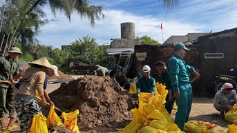 Ứng phó bão số 13: Các hộ dân của tỉnh Gia Lai được di dời đến nơi an toàn