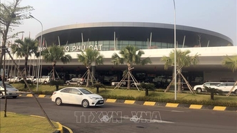 Tạm ngừng tiếp thu tàu bay tại 5 cảng hàng không khu vực miền Trung từ chiều 6/11