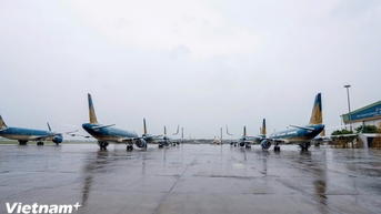 Đóng cửa 5 sân bay tại khu vực miền Trung để ứng phó bão số 13