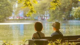 Hà Nội tháng 10: Trải nghiệm mùa thu lãng mạn nhất