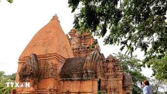 Khánh Hòa tạm ngừng các hoạt động tour, tuyến tham quan du lịch do bão