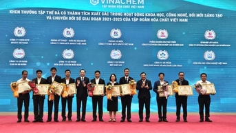 Vinachem vinh danh 10 tập thể tiêu biểu về khoa học công nghệ