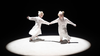 Phim kinh dị 'Thai chiêu tài' - chuyện cổ tích của kẻ phản diện