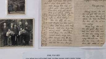 Bảo tàng Hồ Chí Minh tiếp nhận nhiều hiện vật quý về cuộc đời Bác Hồ