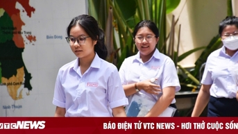 Phòng mưa ngập, nhiều trường ở TP.HCM cho học sinh tan trường sớm