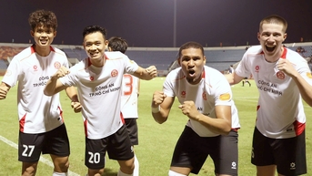 V-League 2025 - 2026: Những chiến thắng 'hú vía'