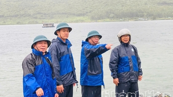 Xã Đại Lãnh: Các hộ nuôi trồng thủy sản trên bè đã được đưa vào bờ an toàn