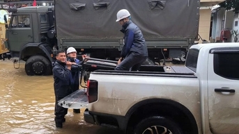 MobiFone chủ động triển khai ứng phó với bão số 13 (Kalmaegi)