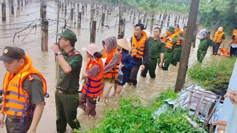ឡាំដុង៖ មូលដ្ឋានទទួលខុសត្រូវក្នុងការអនុញ្ញាតឱ្យសិស្សានុសិស្សនៅផ្ទះពីសាលាយ៉ាងសកម្ម ដើម្បីឆ្លើយតបនឹងខ្យល់ព្យុះ។