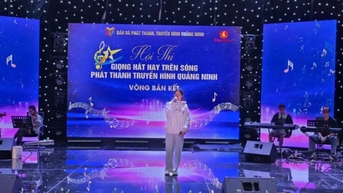 Chuẩn bị mọi điều kiện về chuyên môn và trang phục biểu diễn cho thí sinh