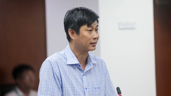 Họp báo TP.HCM: Triều cường dâng cao kỷ lục, chủ động ứng phó bão Kalmaegi