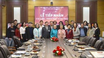 សារមន្ទីរហូជីមិញ រៀបចំពិធីទទួល និងប្រគល់ឯកសារឆ្នាំ២០២៥