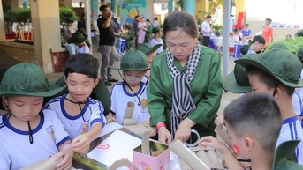 Bão số 13 Kalmaegi: Nhiều trường học ở TP HCM điều chỉnh giờ tan học
