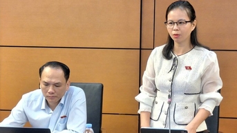 Đảm bảo người dân vùng khó khăn, miền núi, dân tộc thiểu số được tiếp cận bình đẳng với công nghệ số