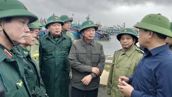 Đặt công tác phòng chống bão trong tình trạng khẩn cấp hơn nữa