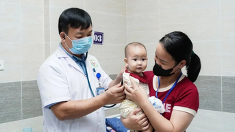 Cảnh báo Adenovirus gia tăng ở trẻ em thời điểm giao mùa