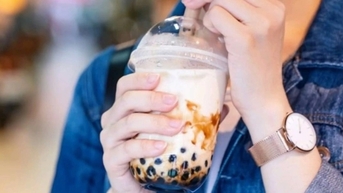 Trà sữa siêu rẻ 7.000 đồng/ly “làm mưa làm gió” ở TPHCM, lộ điểm bất ngờ