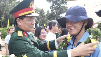 Quân khu 7 xuất quân tìm 825 mộ liệt sĩ tại Campuchia mùa khô 2025 - 2026