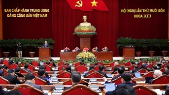 Niềm tin gửi Đảng: Phát huy sức mạnh tổng hợp, hoàn thiện phương thức lãnh đạo