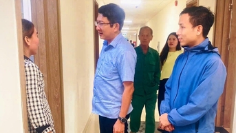 Thép Hòa Phát Dung Quất mở cửa ký túc xá đón 700 người dân tránh trú bão Kalmaegi