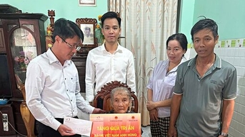 Nỗ lực chăm lo, thực hiện tốt chính sách với người có công