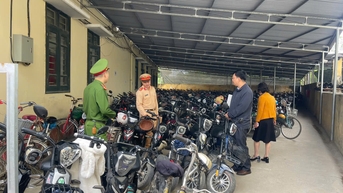 Tổng kiểm tra bãi giữ xe trong và ngoài trường học