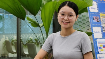 Làm rẫy, đậu thủ khoa, nghỉ ngang đại học đến học bổng toàn phần trường quốc tế