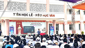 Hà Nội yêu cầu các trường công khai đường dây nóng phản ánh bạo lực học đường