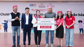 Prudential Việt Nam hỗ trợ xã Văn Chấn 84.000 đô la Mỹ giúp xây dựng cơ sở hạ tầng trường học và khu dân cư