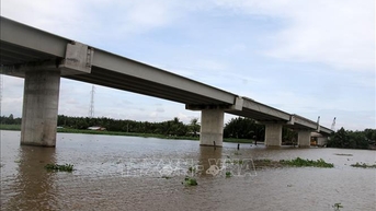 Linh hoạt vận hành cụm cống Cái Lớn, Cái Bé chống ngập úng