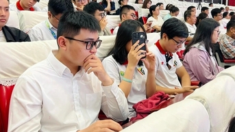 Vụ chương trình Y Việt - Đức bị chấm dứt: Nhà trường cam kết gì?