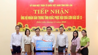 Tập đoàn Xăng dầu Việt Nam ủng hộ tỉnh Đắk Lắk 2 tỷ đồng khắc phục hậu quả bão số 13