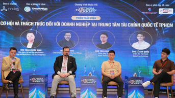 Việt Nam đang ở thời điểm thuận lợi phát triển Trung tâm tài chính quốc tế