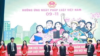 Xã Ứng Thiên tổ chức phiên tòa giả định tuyên truyền pháp luật cho học sinh