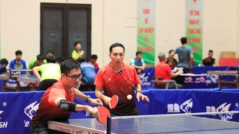 Giải Bóng bàn Báo Hànộimới mở rộng lần thứ XII năm 2025: Kịch tính các trận tranh tài nội dung đồng đội