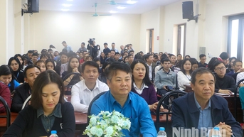 Liên đoàn Lao động tỉnh tập huấn công tác tổ chức Đại hội công đoàn cơ sở trong các khu công nghiệp nhiệm kỳ 2025-2030