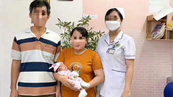 Bé gái sinh cực non, nặng 850 gram được cứu sống kỳ diệu