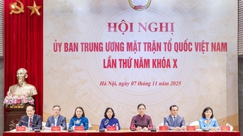 Quy tụ trí tuệ nhân dân trong giám sát và phản biện xã hội