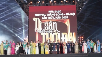 Rực rỡ sắc màu di sản đêm khai mạc "Festival Thăng Long - Hà Nội lần thứ nhất năm 2025”